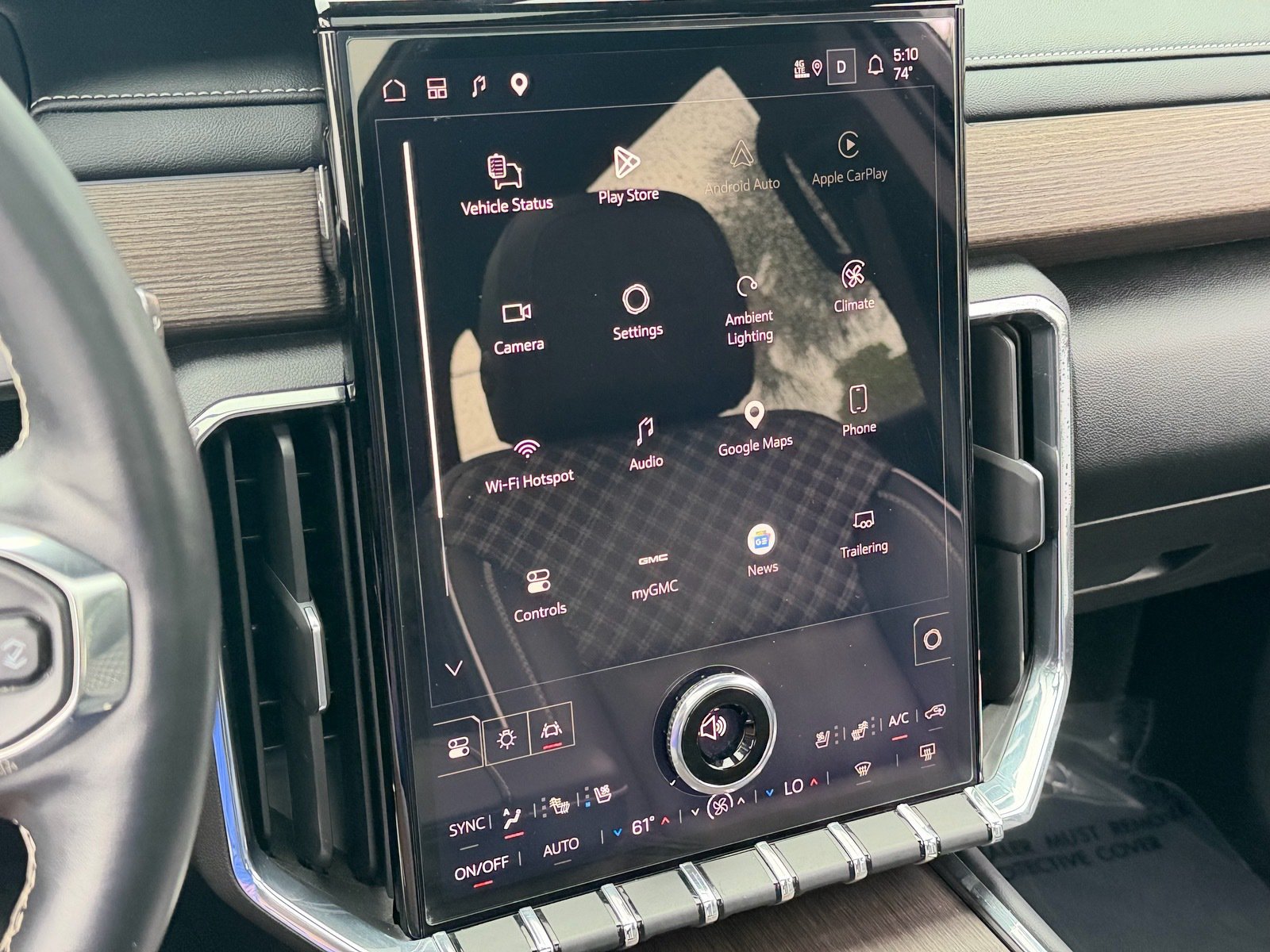 Used 2024 GMC Acadia Denali FWD image 27