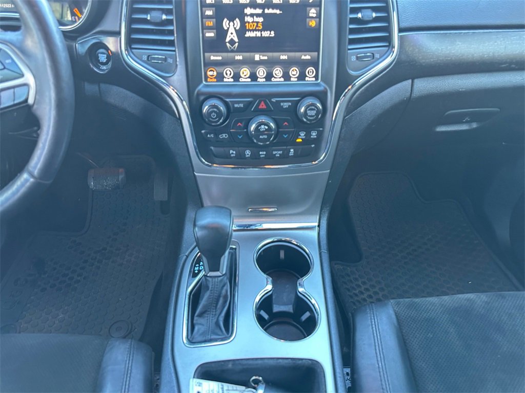 Used 2018 Jeep Grand Cherokee Altitude image 13