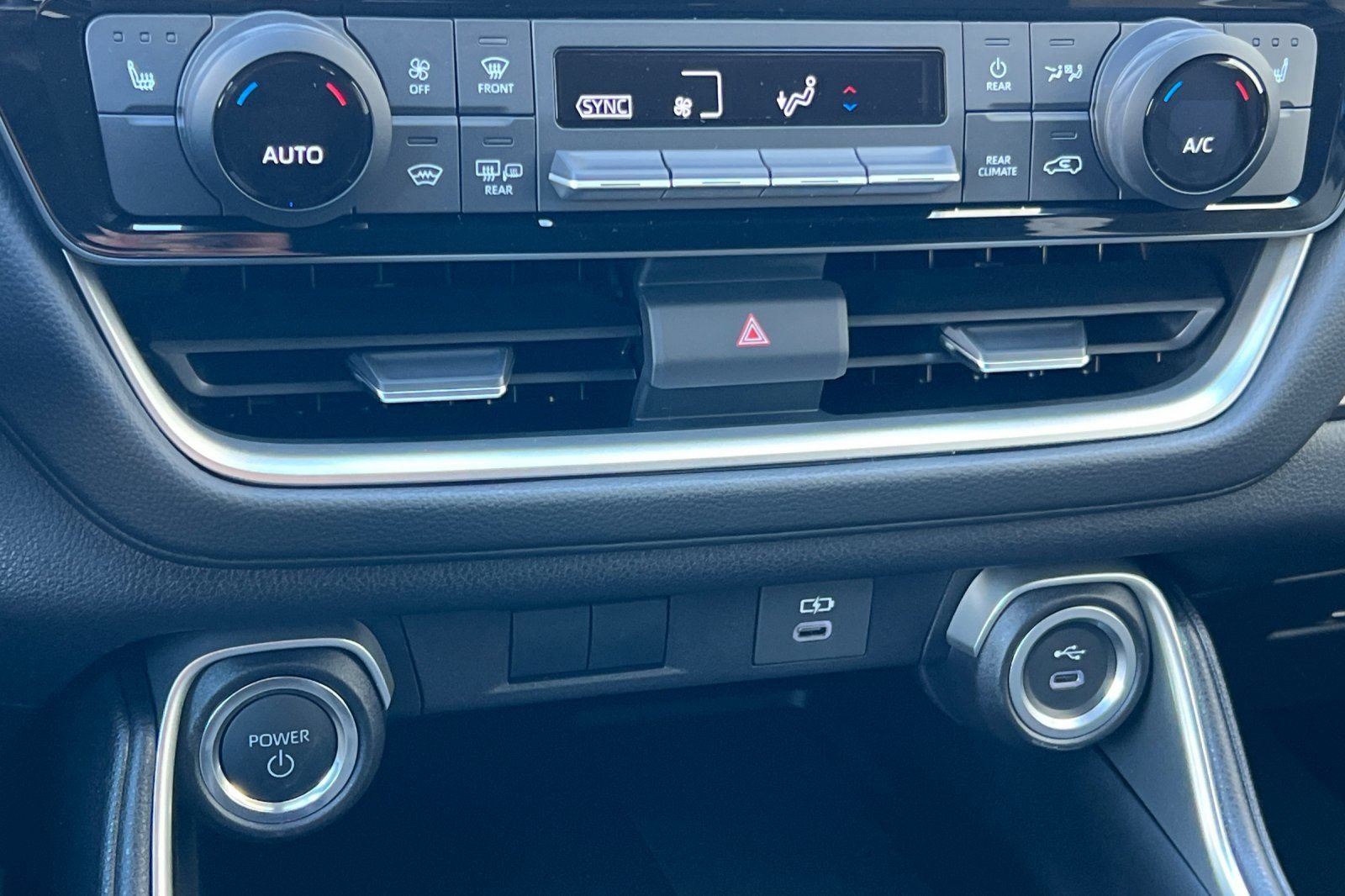 New 2026 Toyota Grand Highlander AWD Hybrid image 18