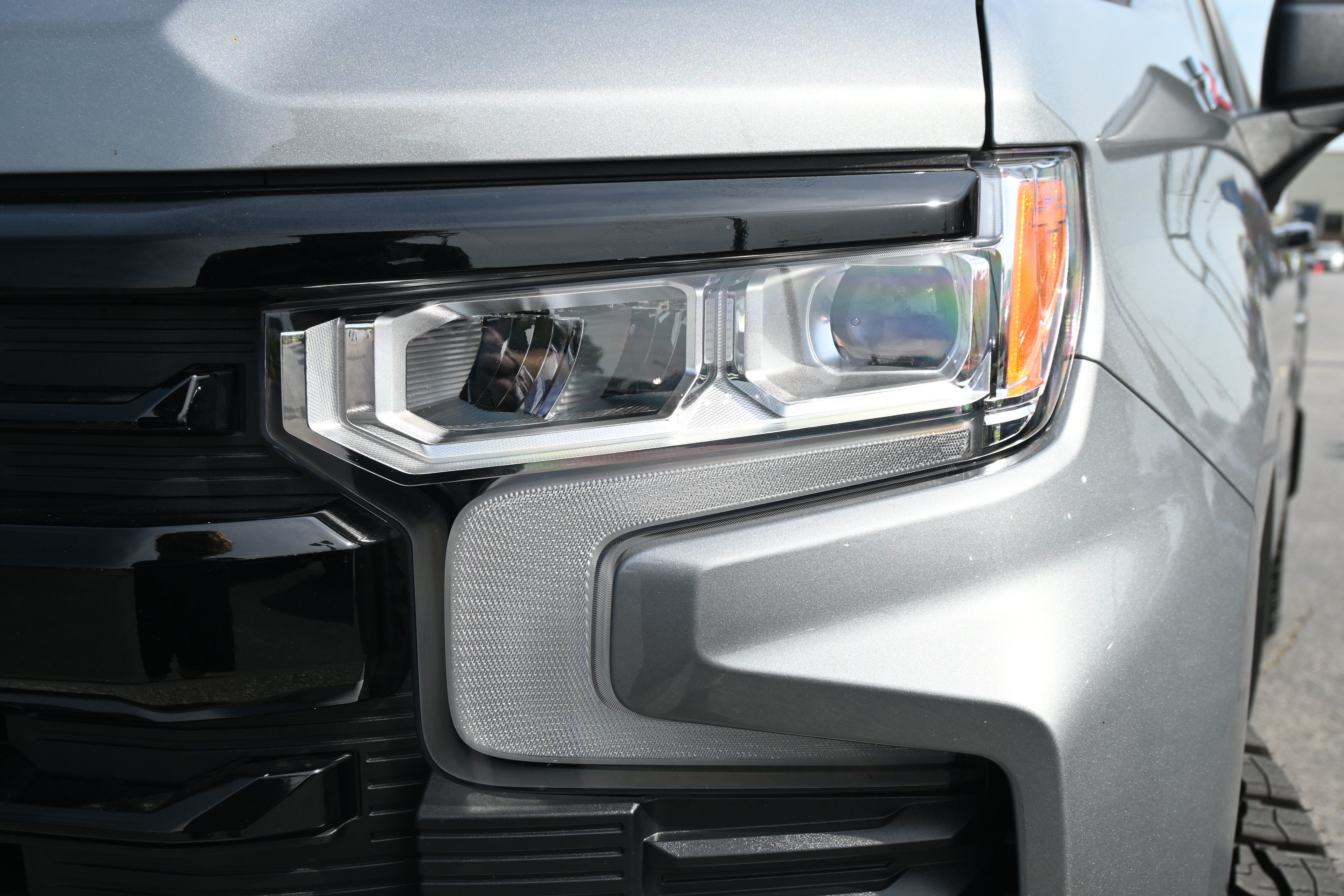 Used 2023 Chevrolet Silverado 1500 LT Trail Boss w/ Protection Package AWD/4WD image 6