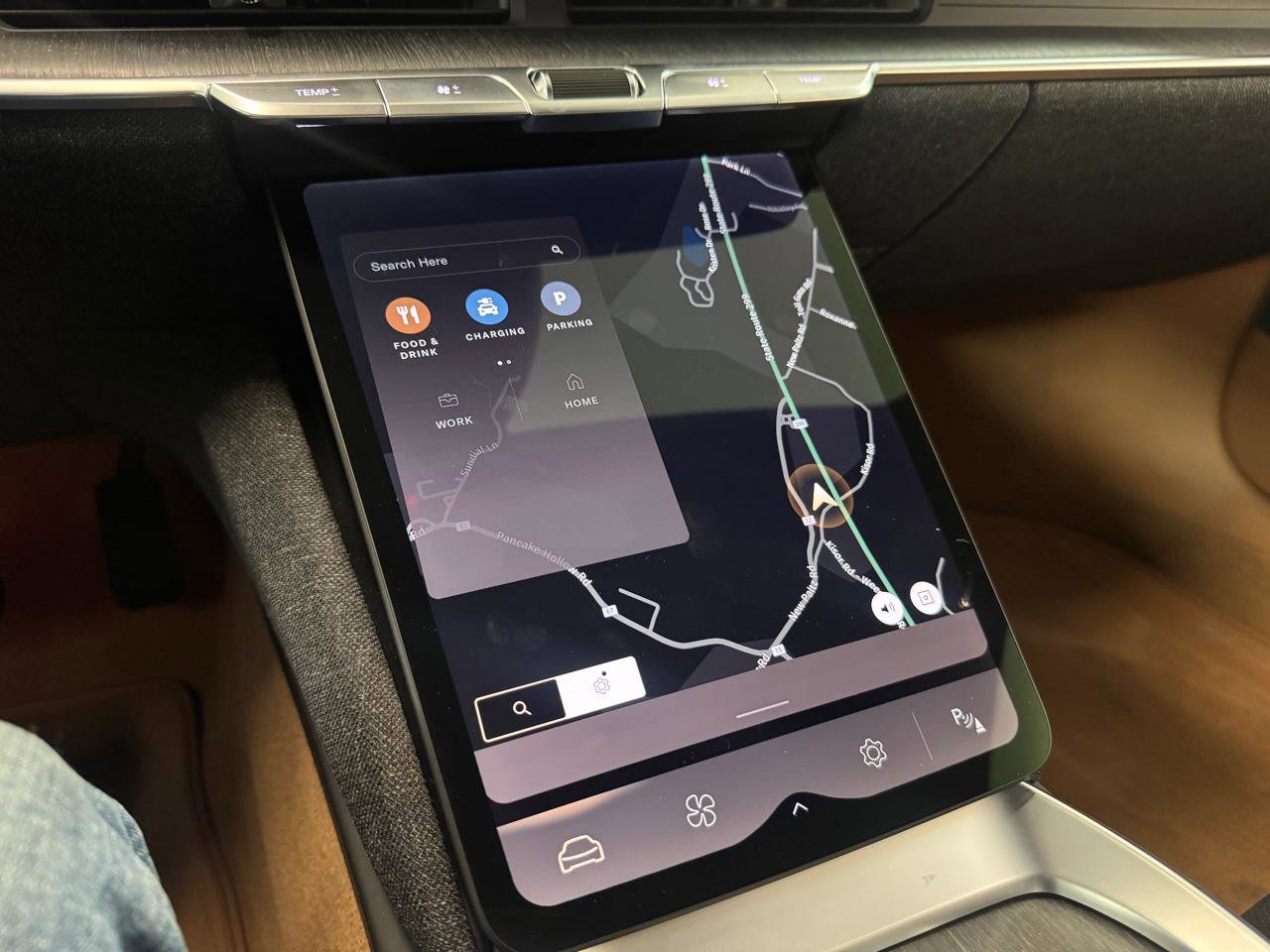 Used 2024 Lucid Air Touring image 13