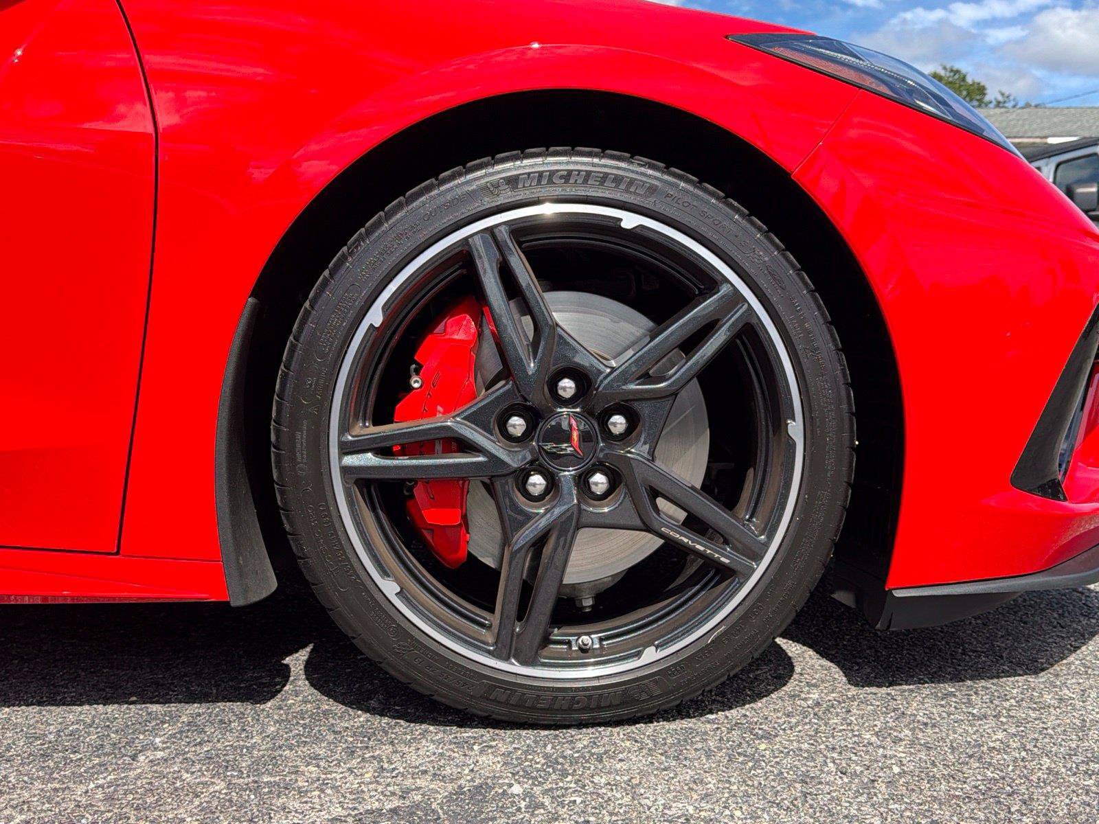 Used 2024 Chevrolet Corvette Stingray Preferred Conv w/ Z51 Performance Package RWD image 14