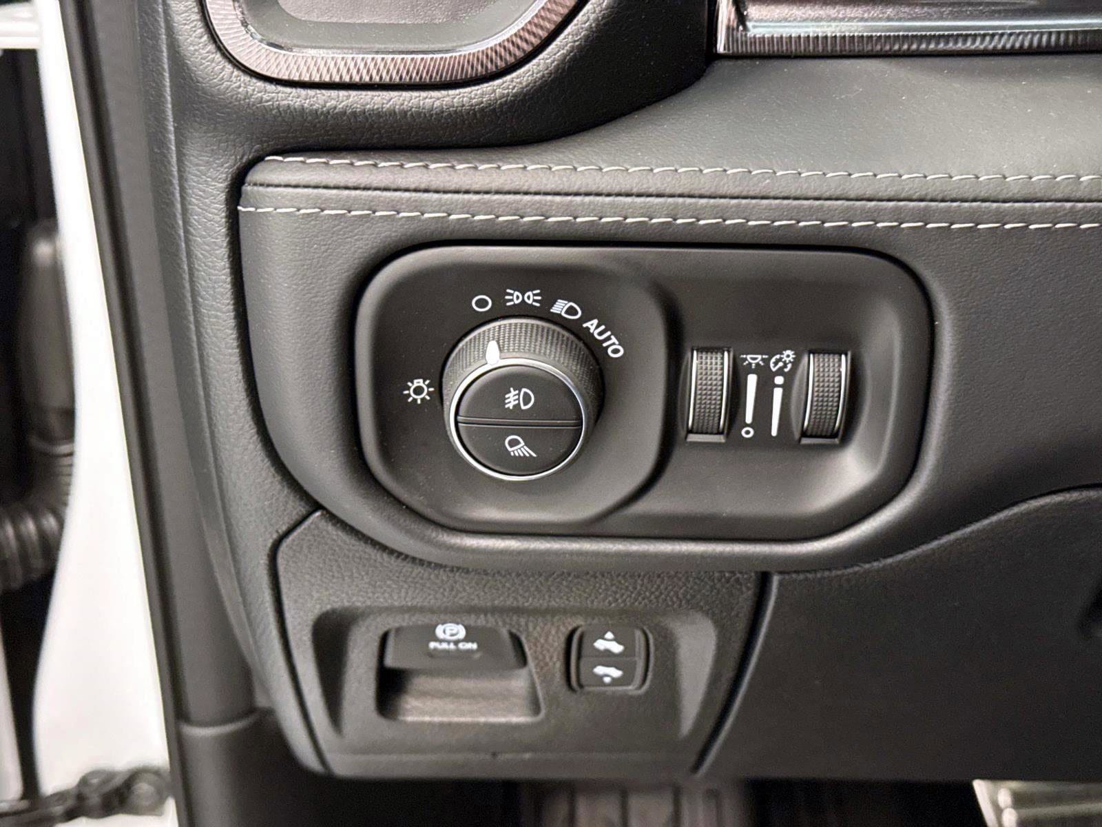 New 2026 RAM 1500 RHO image 31