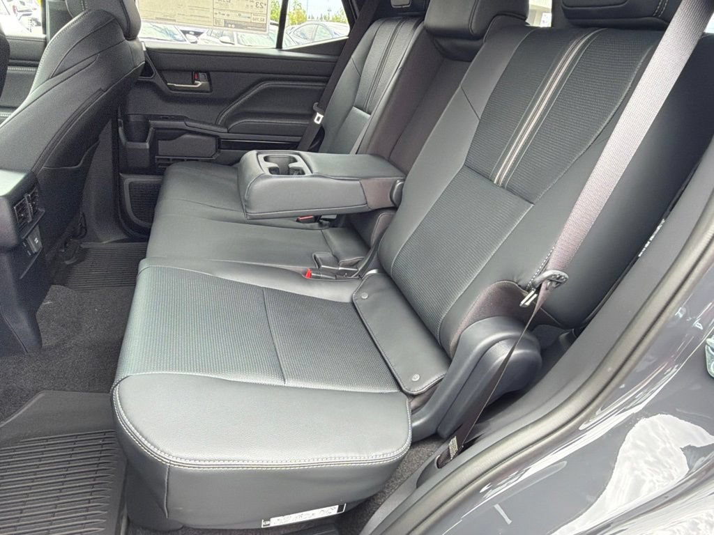 New 2026 Toyota 4Runner Limited AWD/4WD image 33