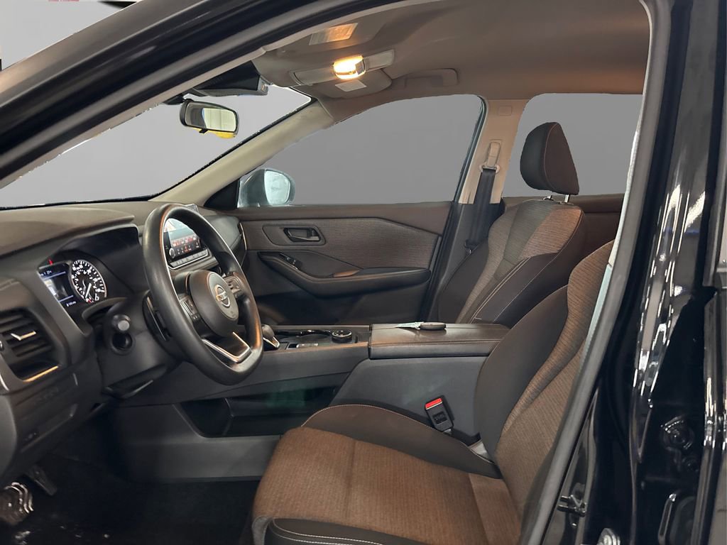 Certified 2021 Nissan Rogue S image 9