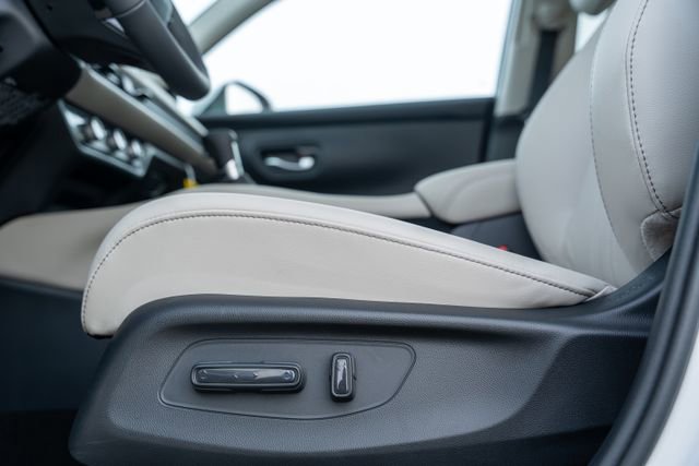 New 2026 Honda HR-V EX-L image 21