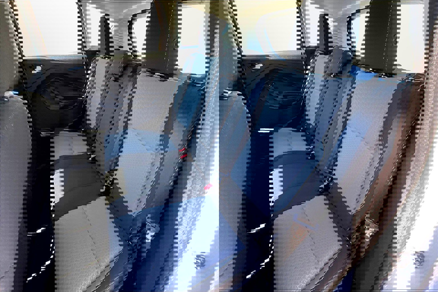 Used 2017 Ford C-MAX SE image 18