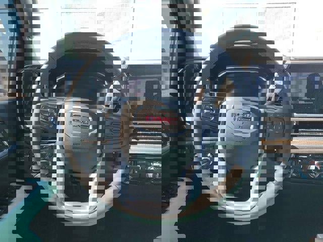 New 2026 GMC Sierra 1500 Elevation image 18