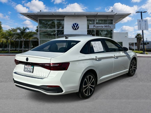 Certified 2026 Volkswagen Jetta Sport FWD image 4
