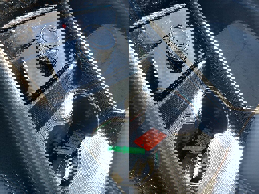 New 2025 Jeep Grand Cherokee Altitude image 22