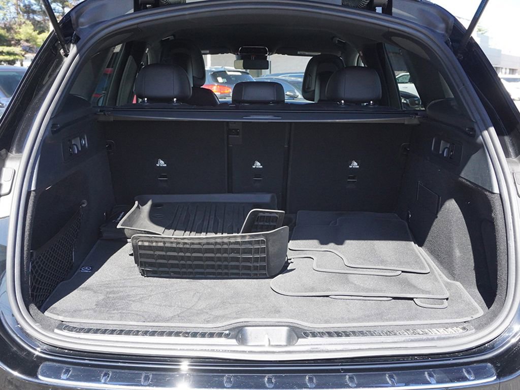 Used 2023 Mercedes-Benz GLC 300 4MATIC image 19