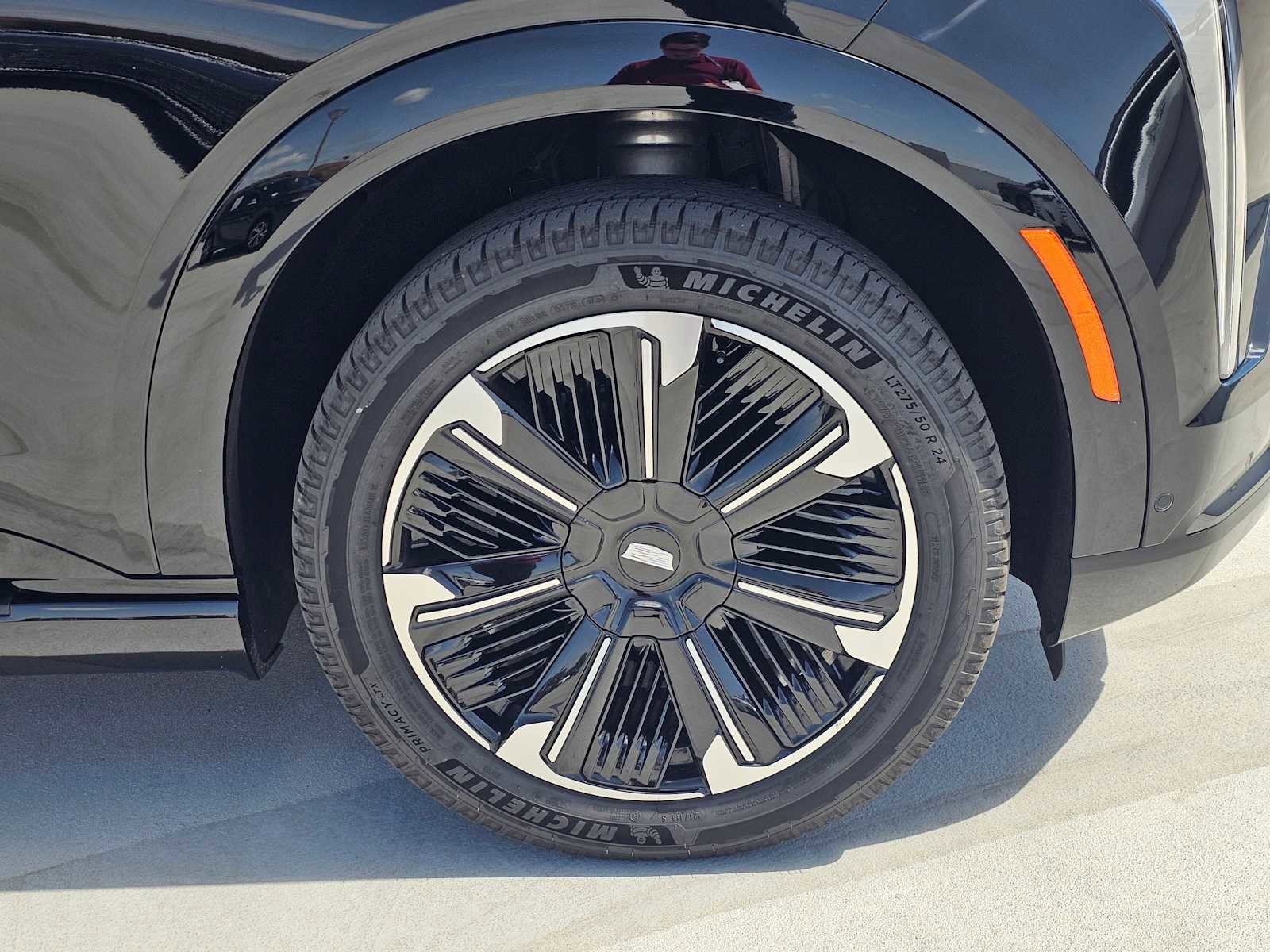 Used 2025 Cadillac Escalade IQ Sport 2 AWD/4WD image 9