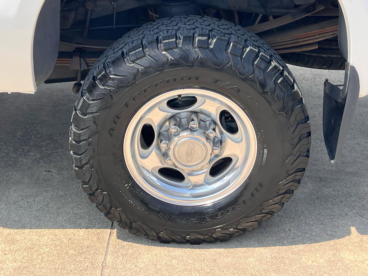 Used 2004 Ford F350 Lariat AWD/4WD image 16