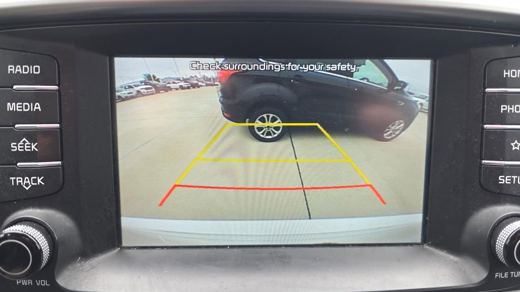 Used 2019 Kia Sorento LX image 19