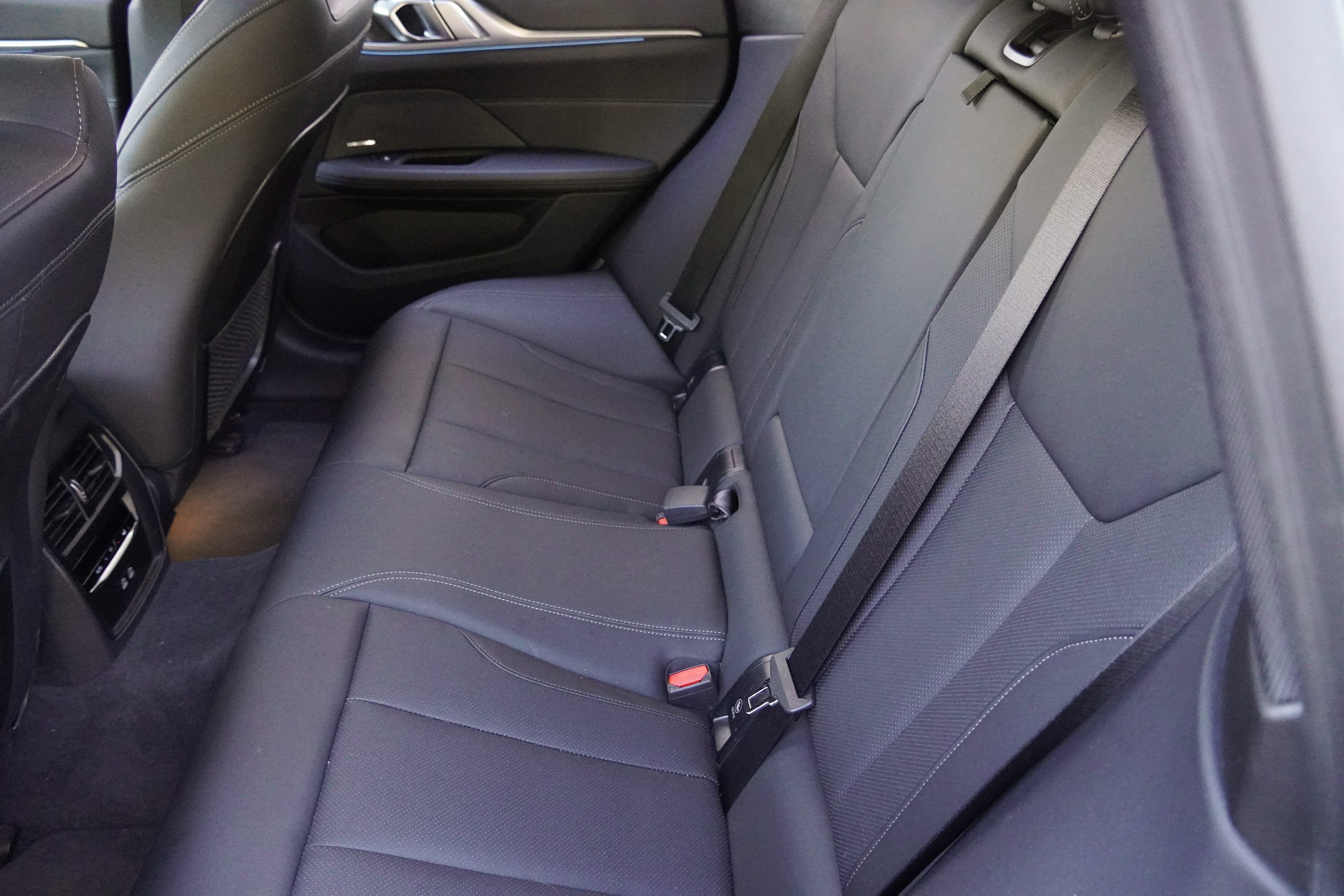 Certified 2023 BMW i4 eDrive40 RWD image 35
