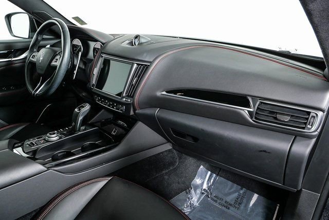 Certified 2022 Maserati Levante GT image 24