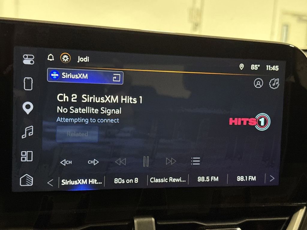 Used 2026 Chevrolet Equinox LT image 14