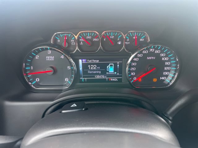 Used 2018 Chevrolet Suburban LT w/ LT Signature Package AWD/4WD image 9