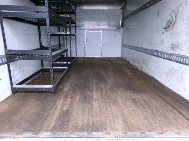 Used 2023 Ford E-450 and Econoline 450 Super Duty w/ Power Windows & Locks Group RWD image 17