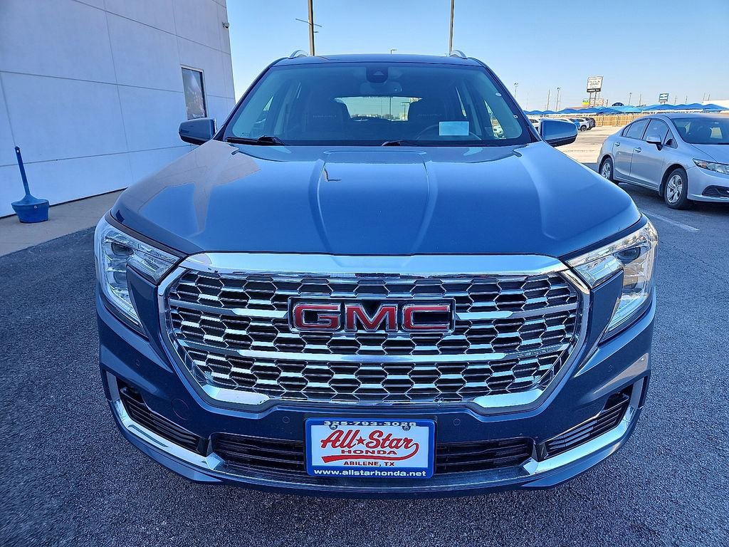 Used 2024 GMC Terrain Denali image 12