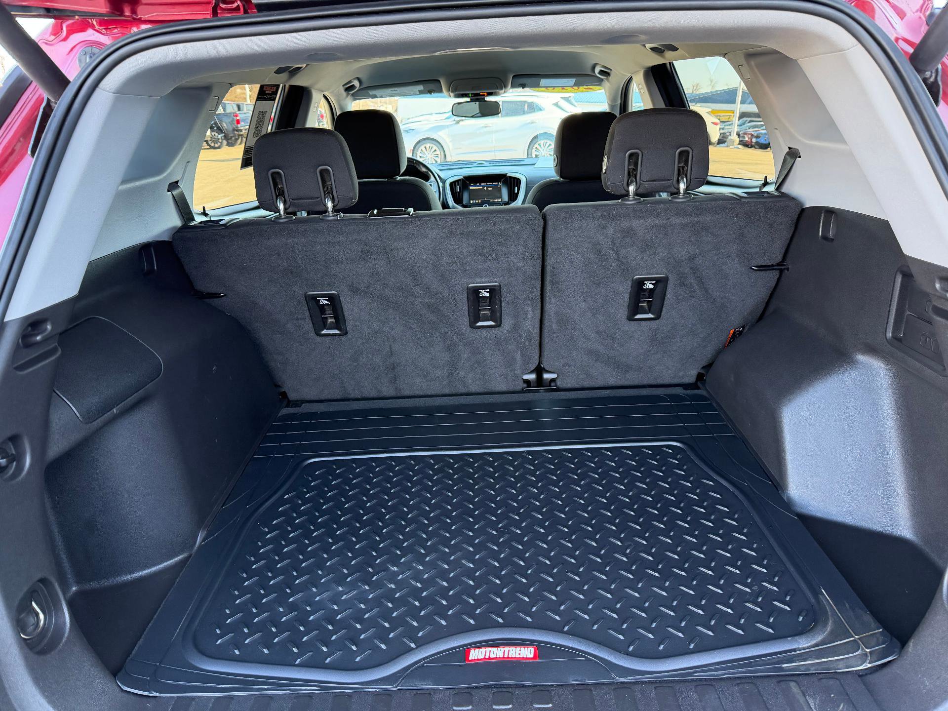 Used 2018 GMC Terrain SLE w/ Driver Convenience Package image 12