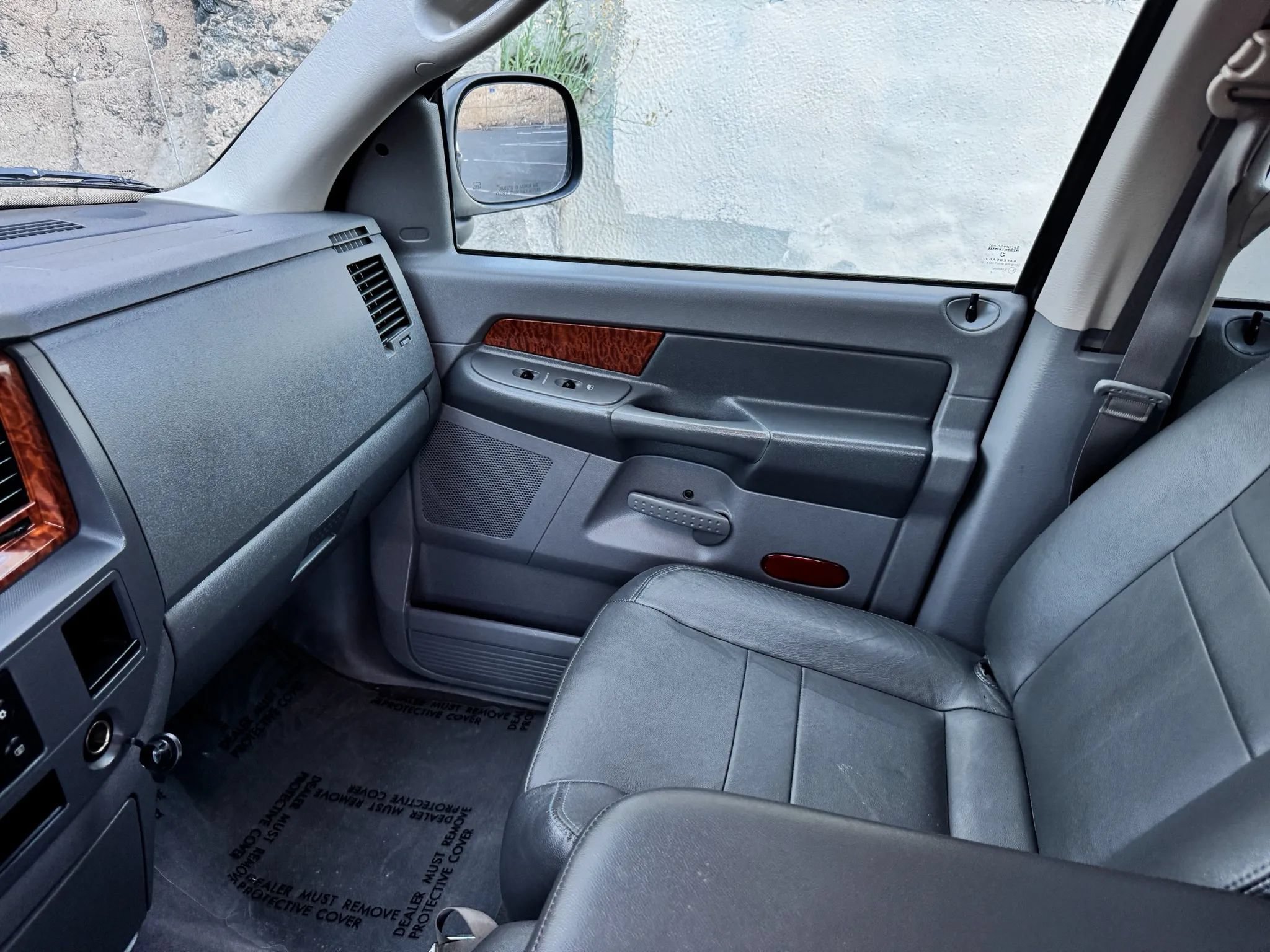 Used 2006 Dodge Ram 2500 Truck SLT AWD/4WD image 21