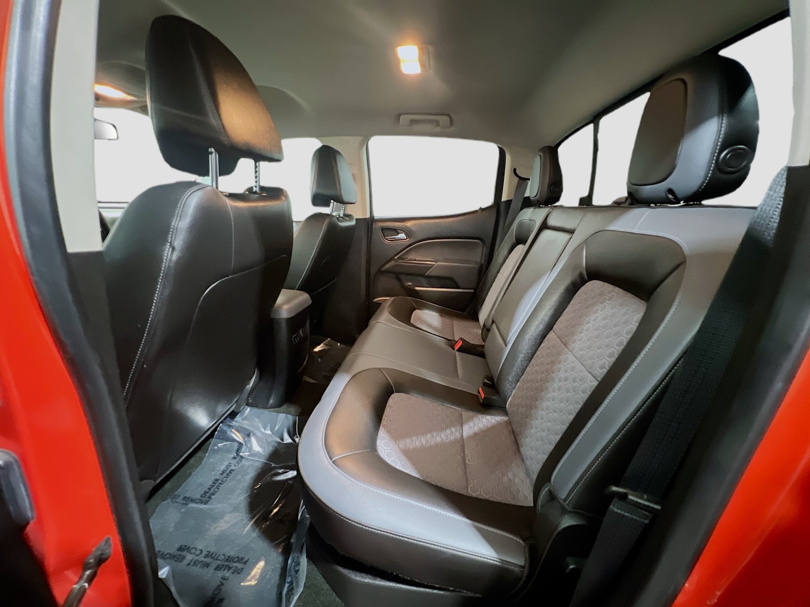 Used 2016 Chevrolet Colorado Z71 AWD/4WD image 16