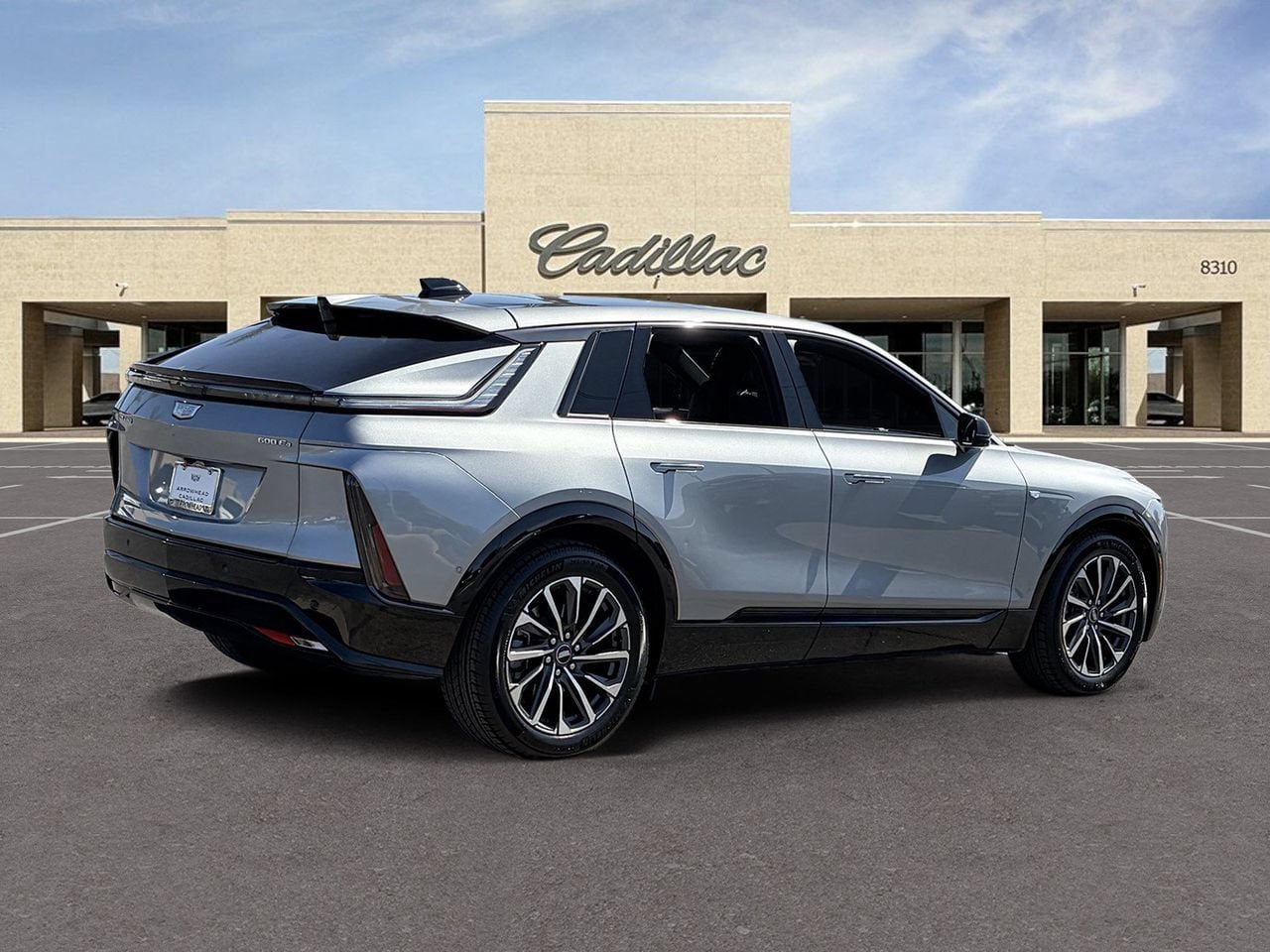 Certified 2024 Cadillac Lyriq Sport AWD/4WD image 5