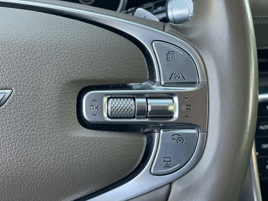 Used 2023 Genesis GV80 2.5T w/ Advanced Package image 9