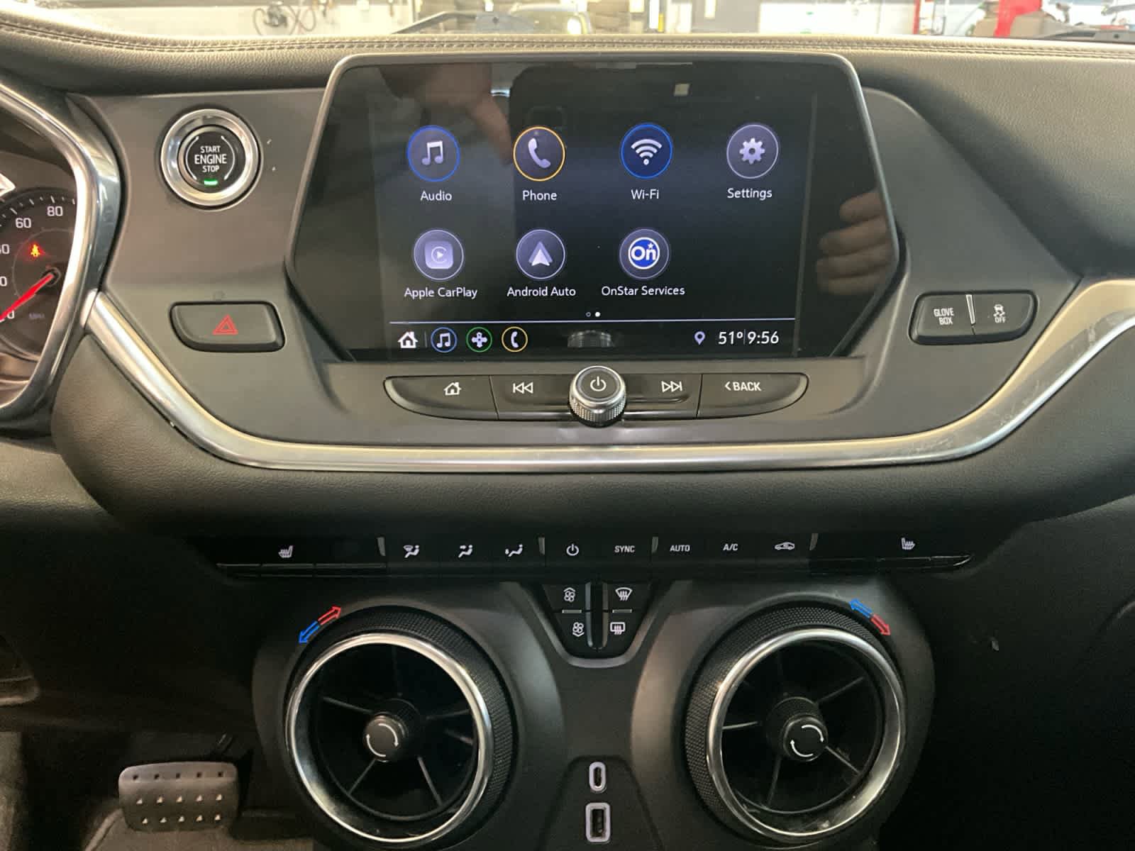 Used 2019 Chevrolet Blazer LT FWD image 20