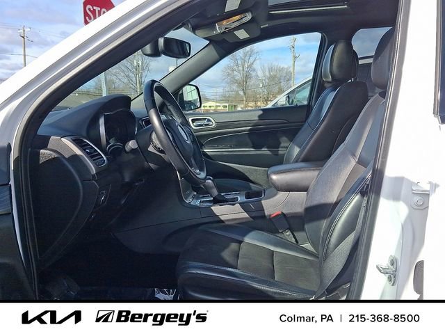 Used 2020 Jeep Grand Cherokee Altitude image 15