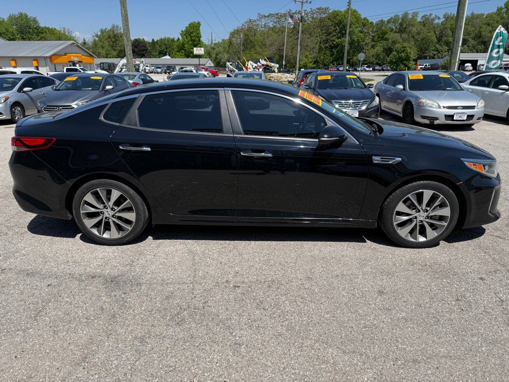 Used 2018 Kia Optima S w/ 18" Alloy Wheels Package FWD image 5