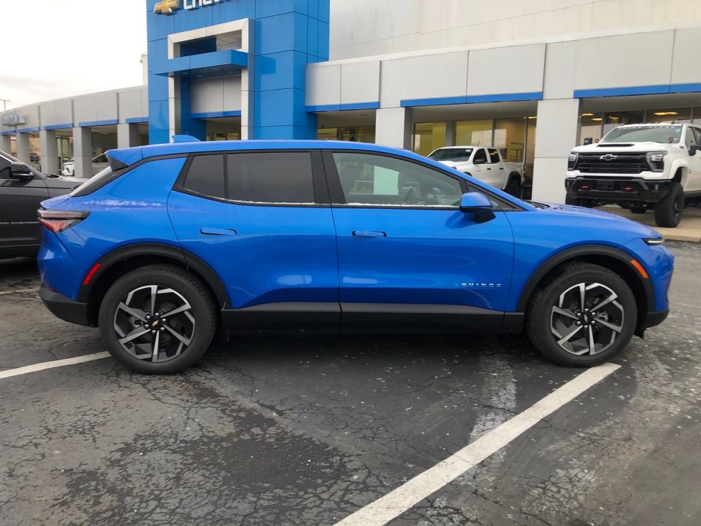 New 2026 Chevrolet Equinox EV LT image 6