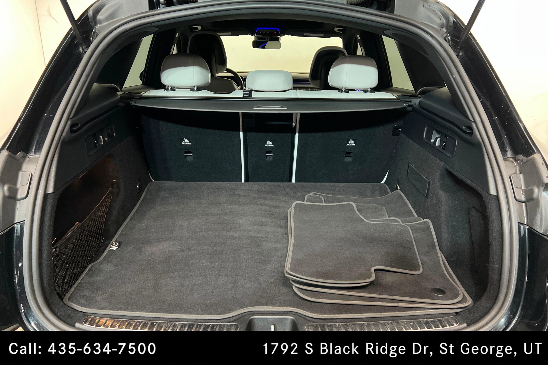 Used 2023 Mercedes-Benz GLC 300 w/ AMG Line image 22