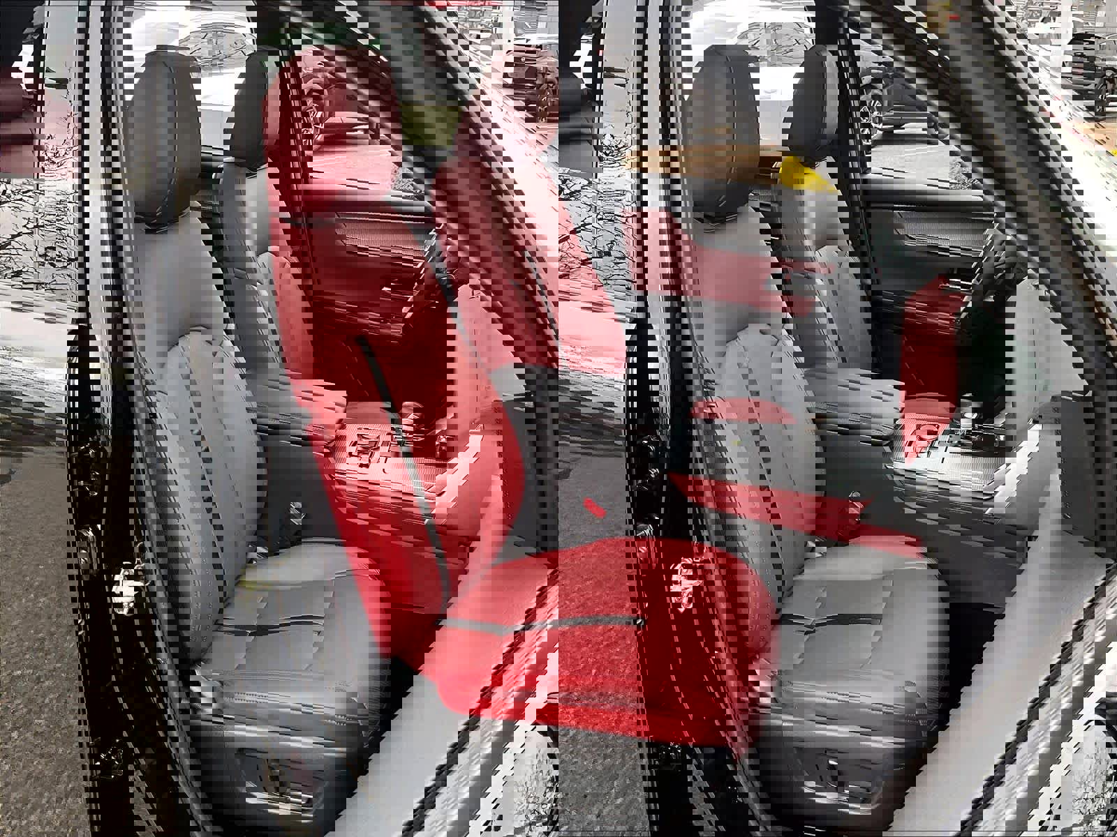 Used 2025 MAZDA CX-70 3.3 Turbo S w/ Premium Package image 11