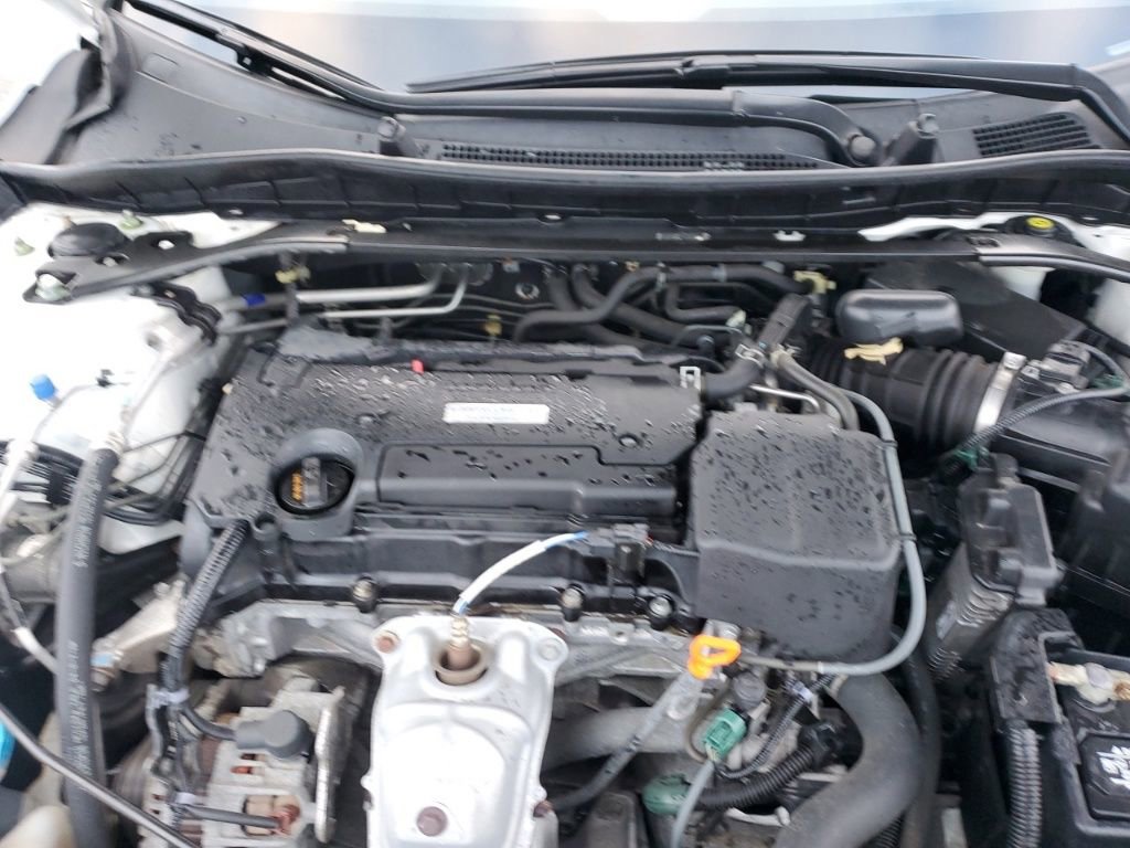 Used 2017 Honda Accord EX image 10