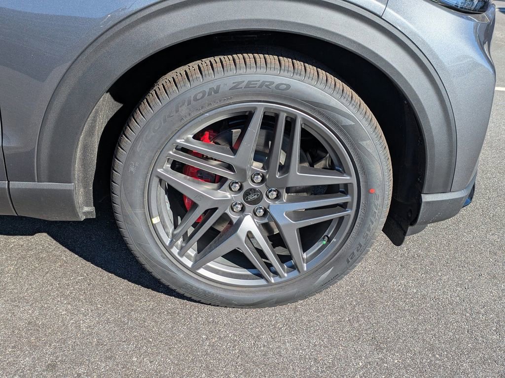 New 2026 Ford Explorer ST w/ Sun And Sound Package image 10