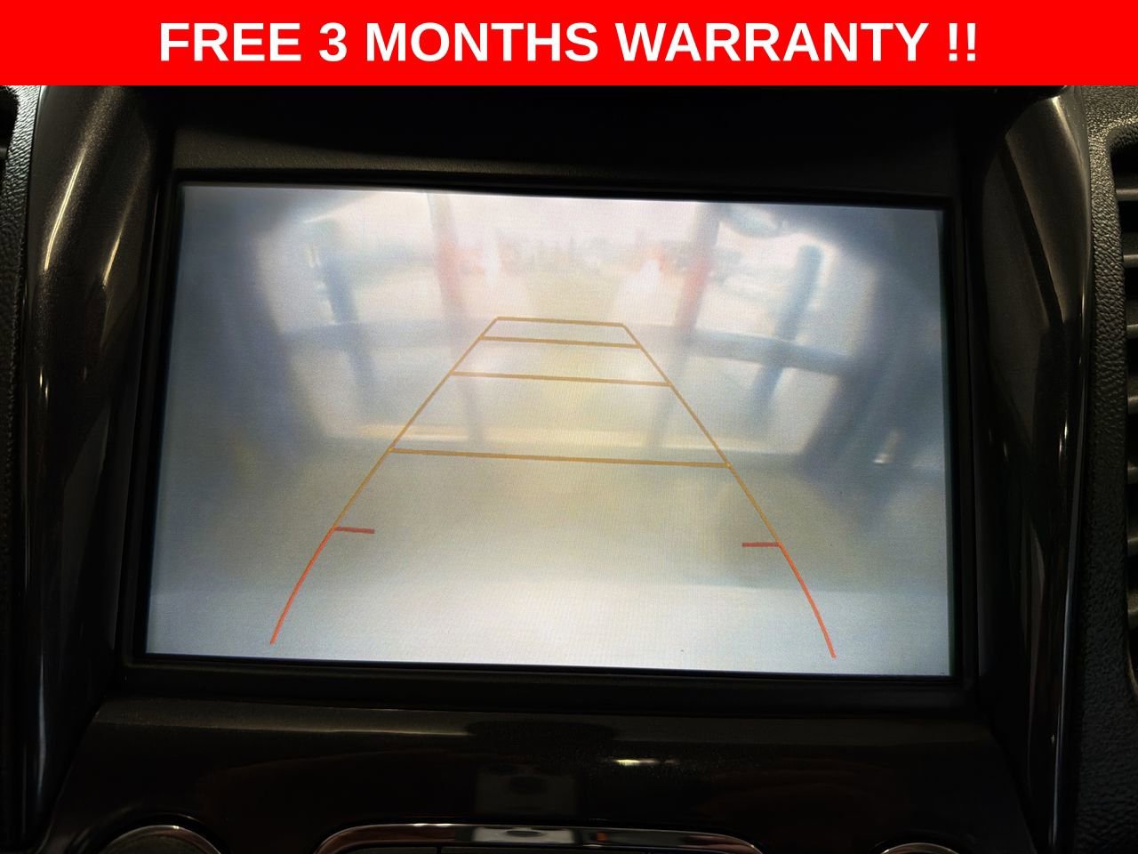 Used 2018 Chevrolet Impala LT FWD image 18