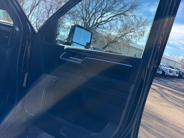 New 2026 GMC Sierra 2500 Denali w/ Denali Reserve Package AWD/4WD image 16