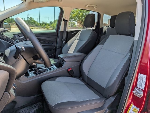 Used 2019 Ford Escape SE FWD image 23