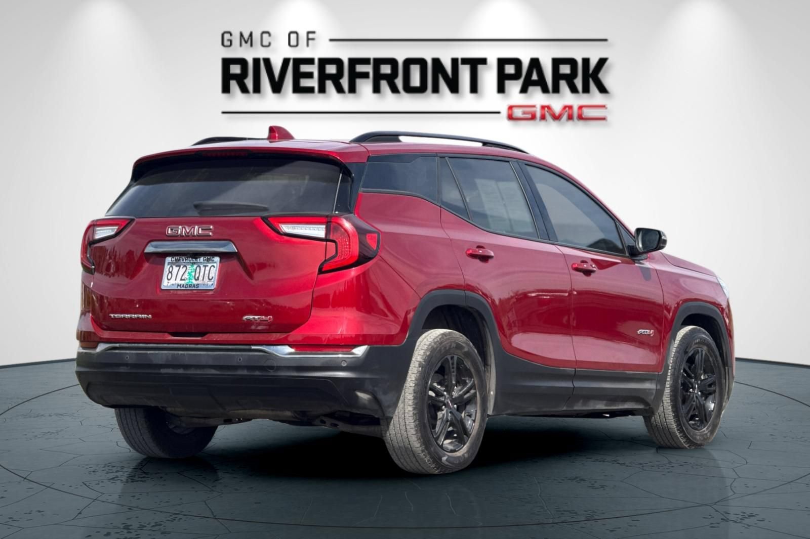 Used 2024 GMC Terrain AT4 w/ LPO, Floor Liner Package AWD/4WD image 3