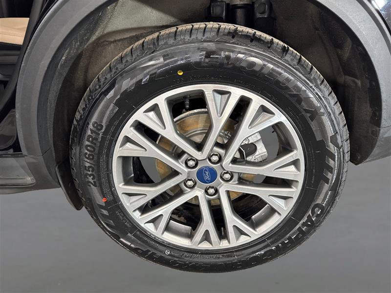 Used 2021 Ford Escape SEL AWD/4WD image 22