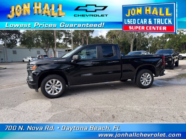 Used 2022 Chevrolet Silverado 1500 Custom AWD/4WD image 3