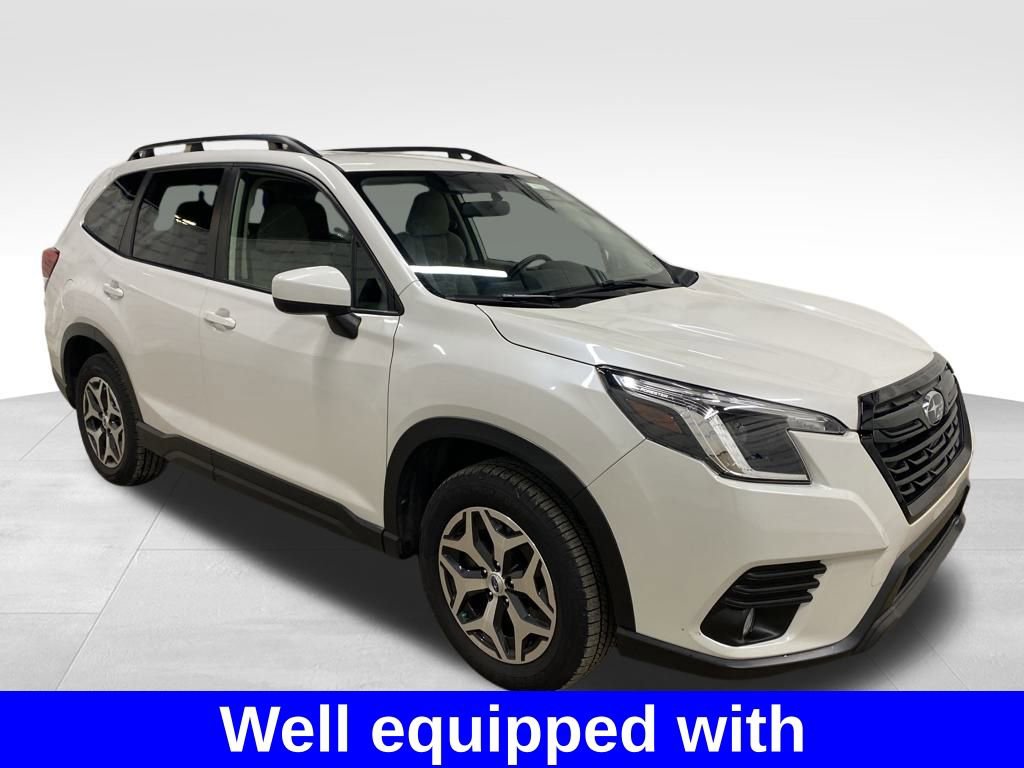 Certified 2023 Subaru Forester Premium image 3