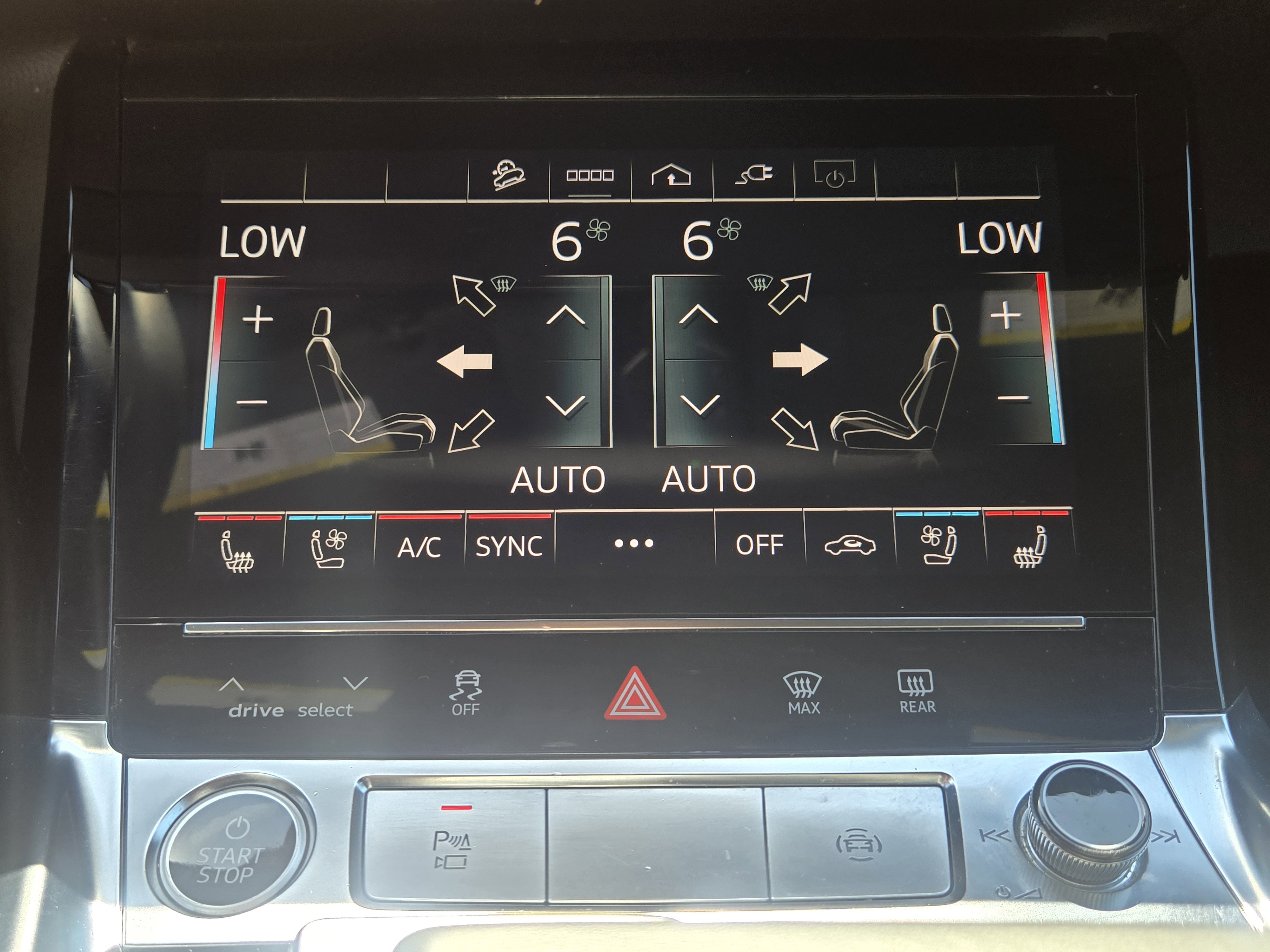 Certified 2024 Audi Q8 e-tron Premium Plus w/ Premium Plus Package AWD/4WD image 24