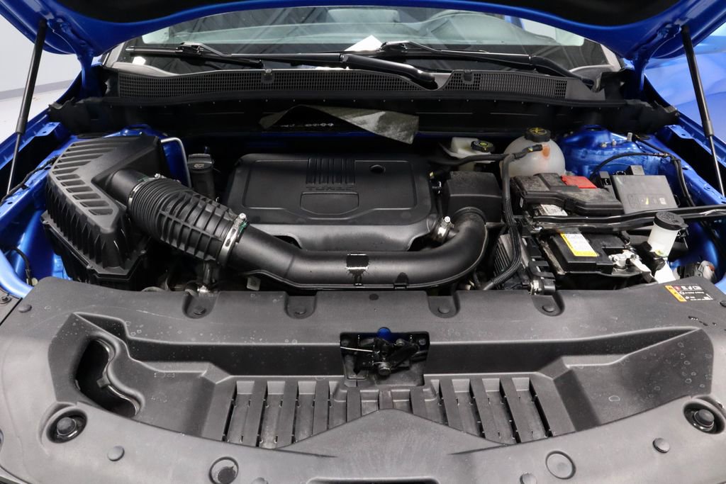 Used 2025 Chevrolet Blazer LT FWD image 19