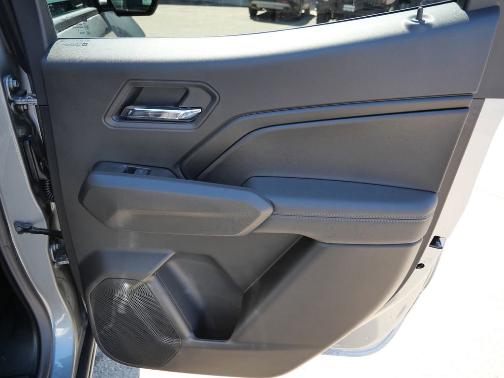 New 2026 GMC Canyon Elevation w/ Convenience Package image 24