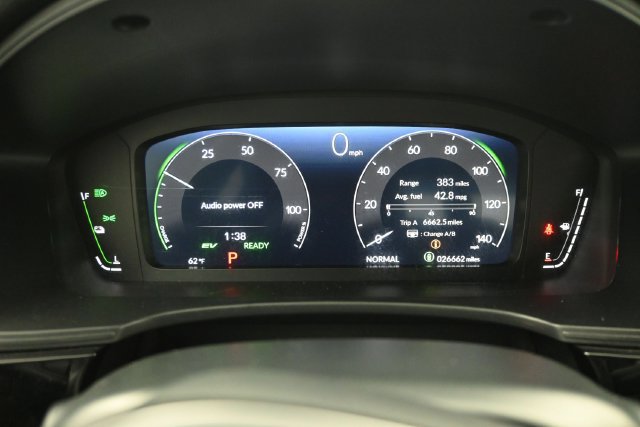 Used 2025 Honda Civic Sport Touring image 16