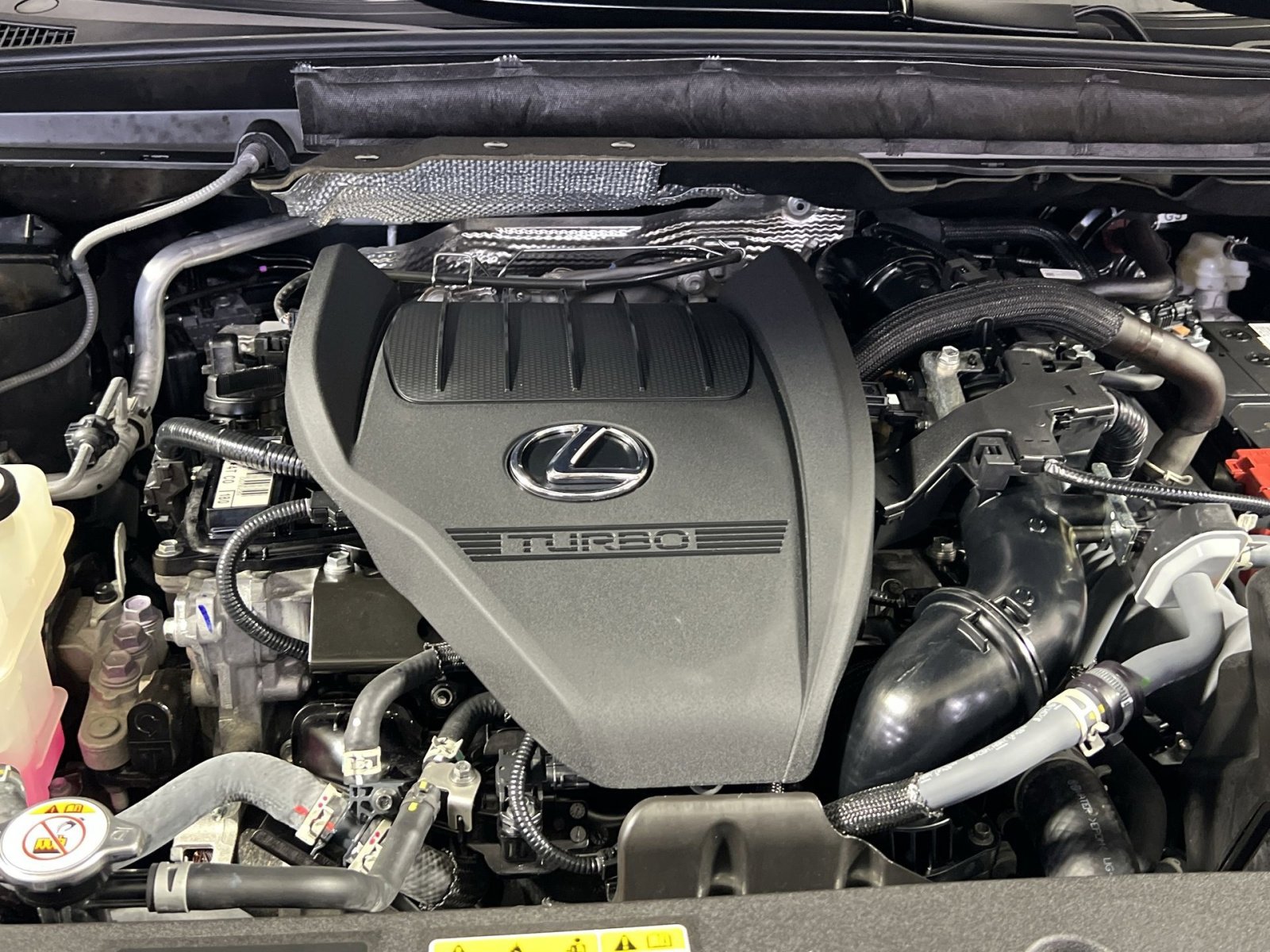 Used 2024 Lexus RX 350 Premium w/ Accessory Package (Z1) image 29