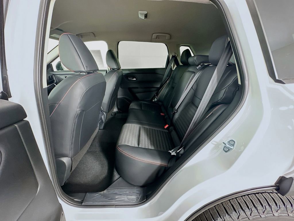 New 2026 Nissan Rogue SV w/ Rock Creek Premium Package image 31